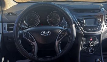 2015 Hyundai Elantra full