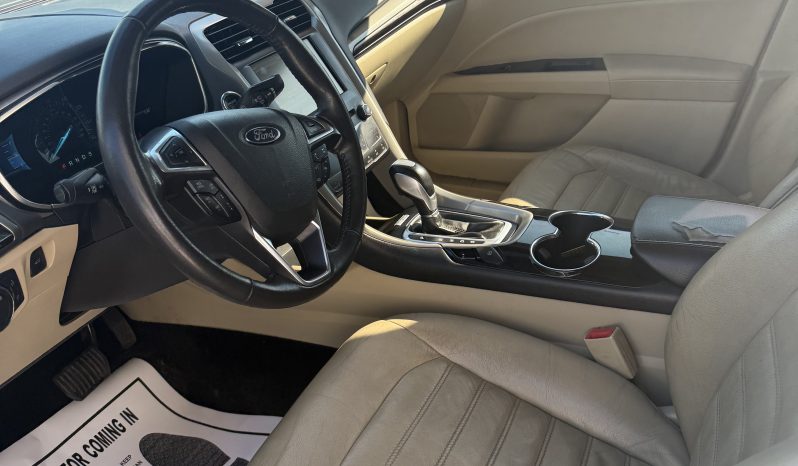 2015 FORD FUSION SE full