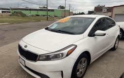 2017 KIA FORTE