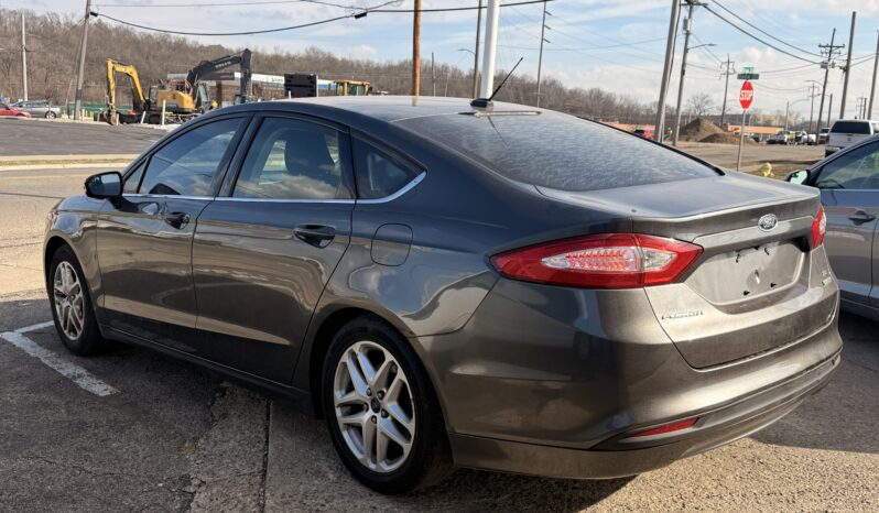2015 Ford Fusion SE full