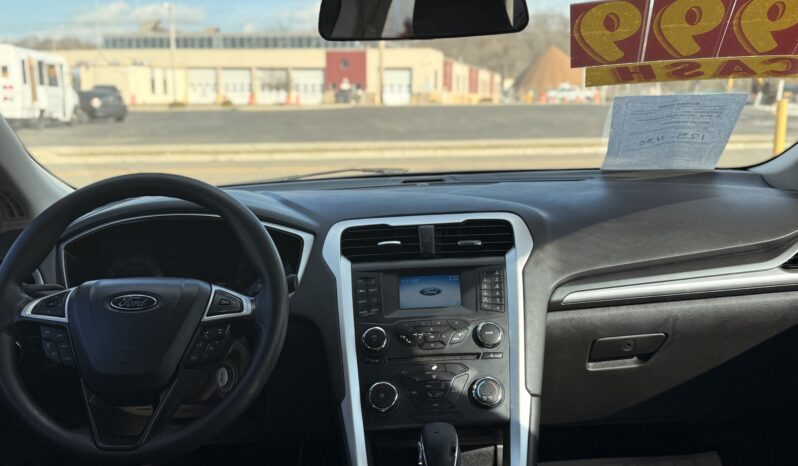 2015 Ford Fusion SE full