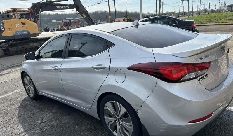 HYUNDAI ELANTRA 2016 full