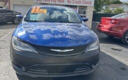 CHRYSLER (200) 2015