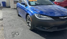 CHRYSLER (200) 2015