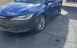 CHRYSLER (200) 2015