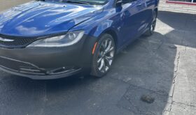 CHRYSLER (200) 2015