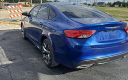 CHRYSLER (200) 2015