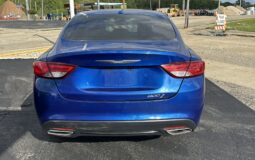 CHRYSLER (200) 2015