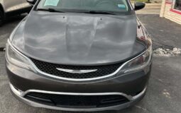 CHRYSLER 200C 2015